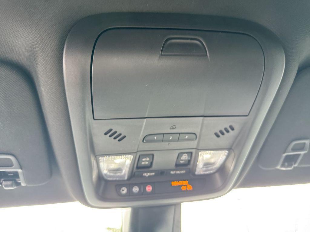 used 2024 Cadillac XT6 car, priced at $32,681