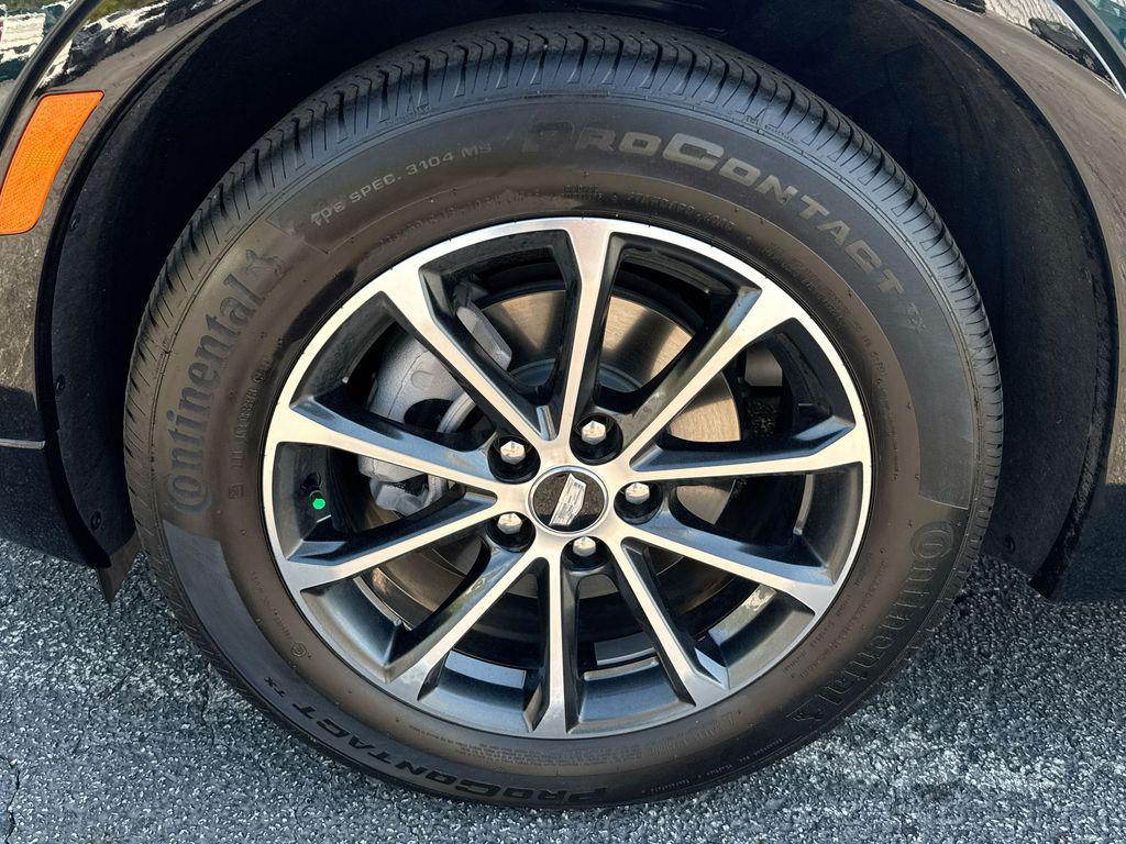 used 2025 Cadillac XT4 car, priced at $33,662