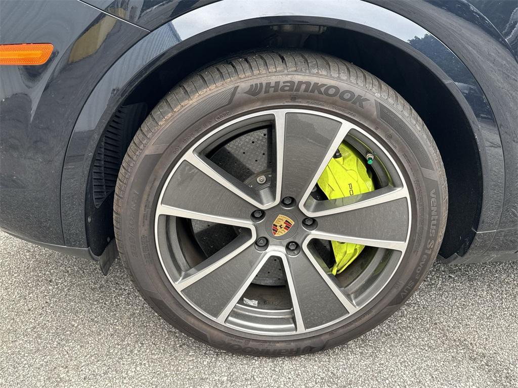 used 2023 Porsche Cayenne car, priced at $97,797