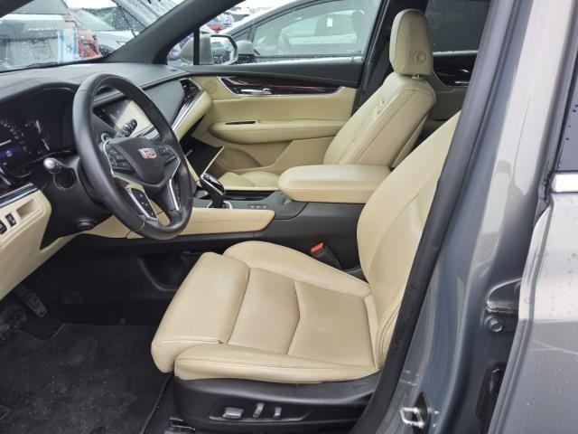 used 2017 Cadillac XT5 car, priced at $17,981
