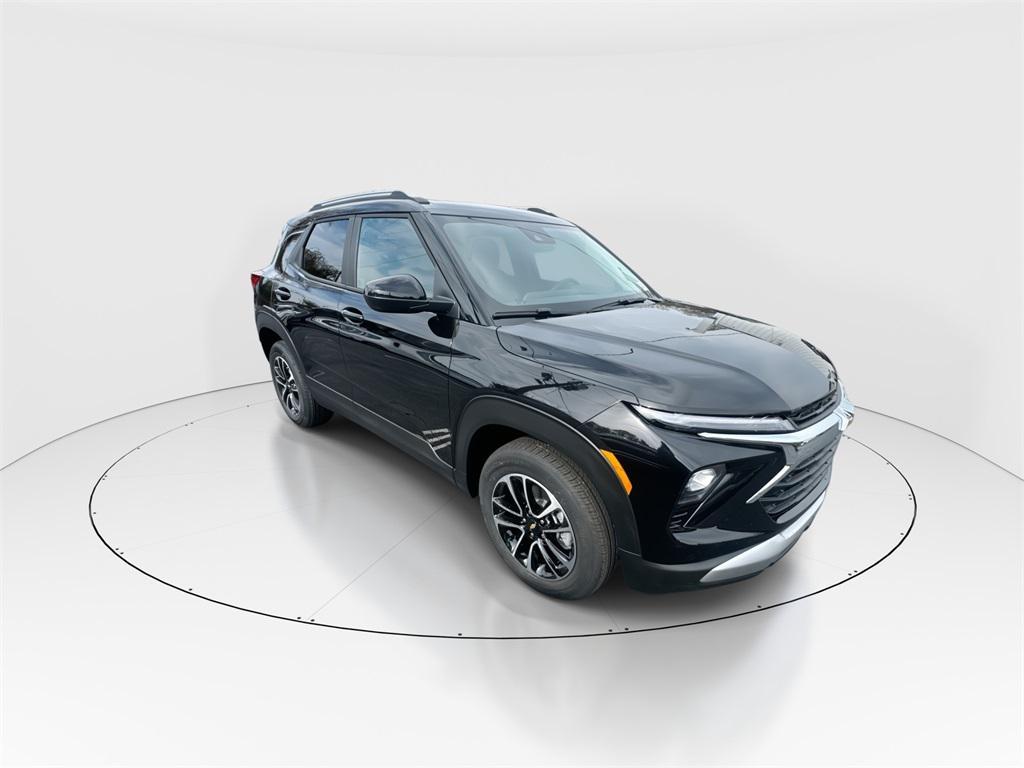 new 2026 Chevrolet TrailBlazer car, priced at $28,181