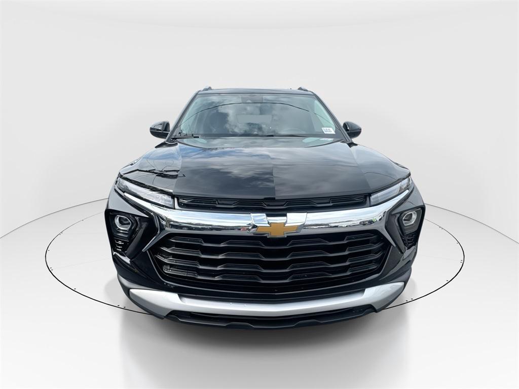 new 2026 Chevrolet TrailBlazer car, priced at $28,181