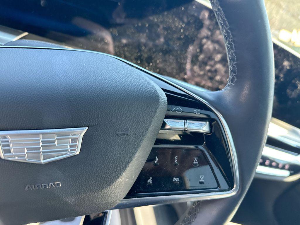 used 2025 Cadillac LYRIQ car, priced at $40,777