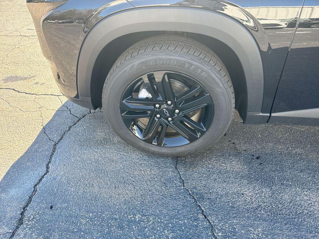 new 2026 Chevrolet Trax car, priced at $27,289