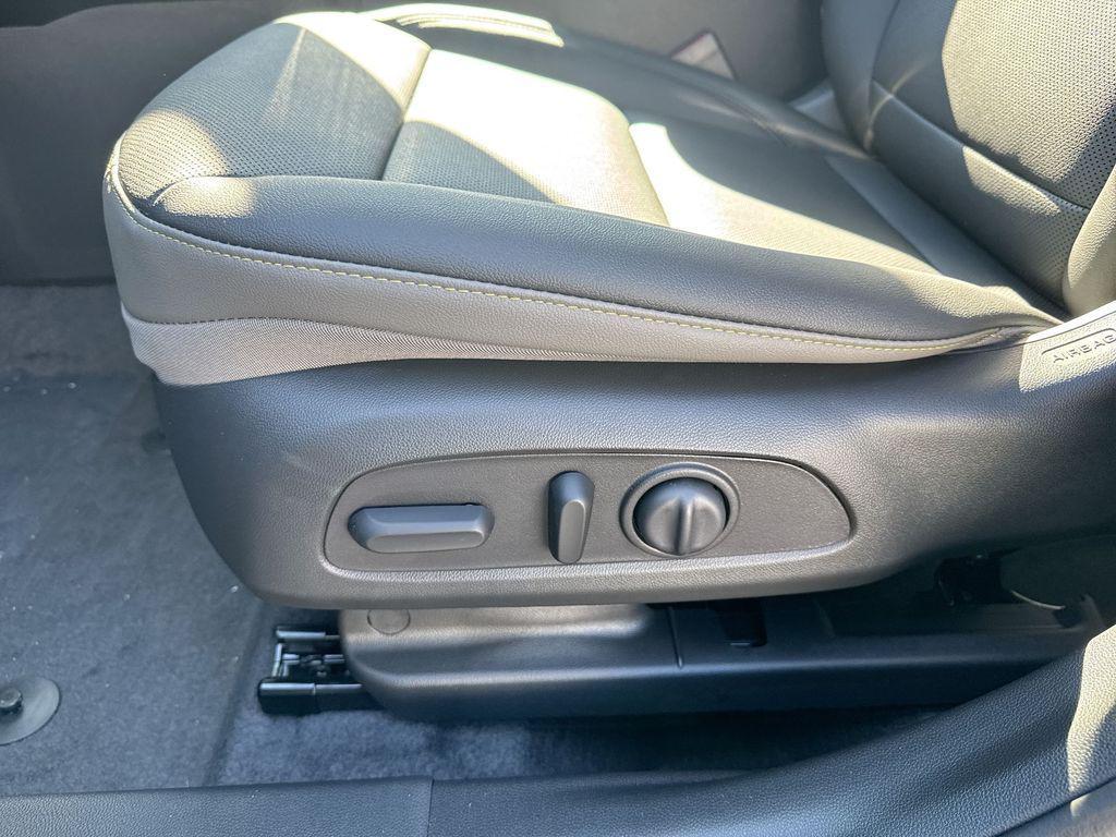 new 2026 Chevrolet Trax car, priced at $27,289