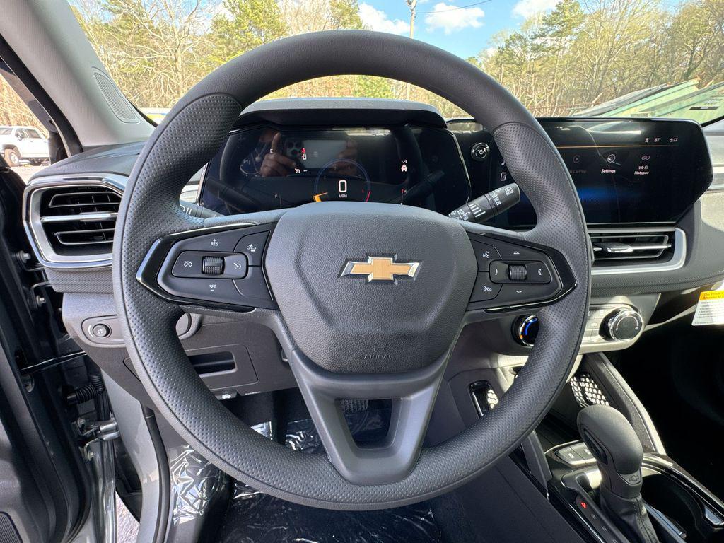 new 2026 Chevrolet TrailBlazer car, priced at $24,322