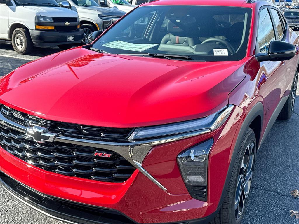 new 2026 Chevrolet Trax car, priced at $26,195