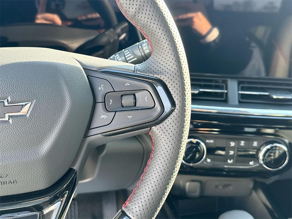 new 2026 Chevrolet Trax car, priced at $26,195