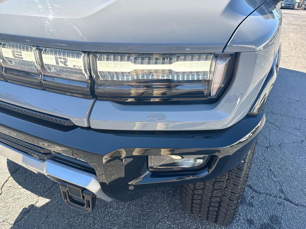 used 2025 GMC HUMMER EV SUV car, priced at $69,981