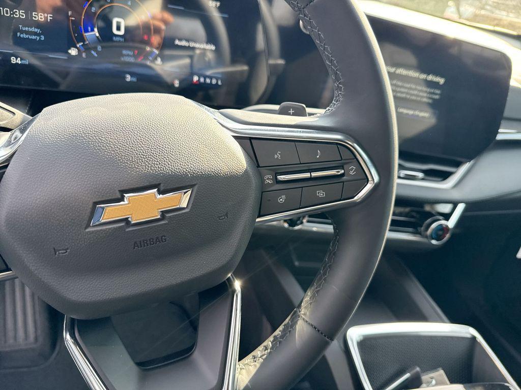 new 2026 Chevrolet Equinox car, priced at $32,384