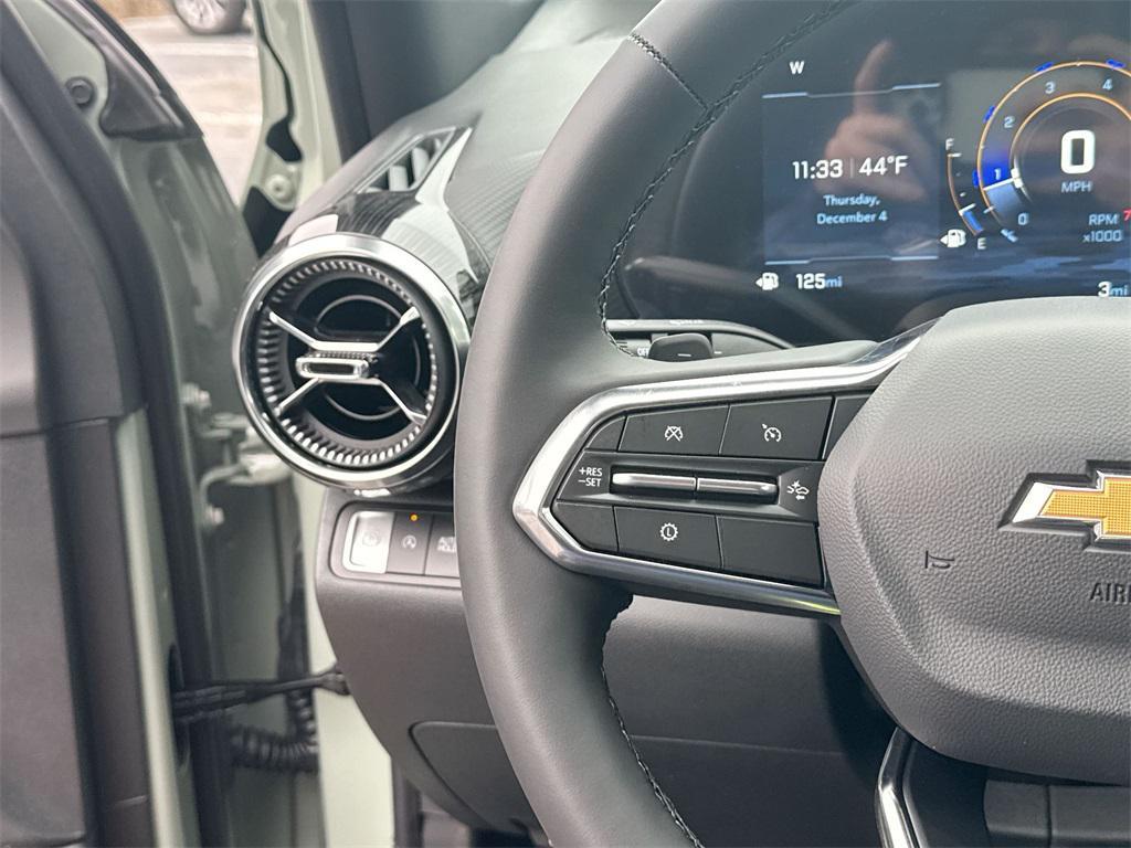 new 2026 Chevrolet Equinox car, priced at $32,087