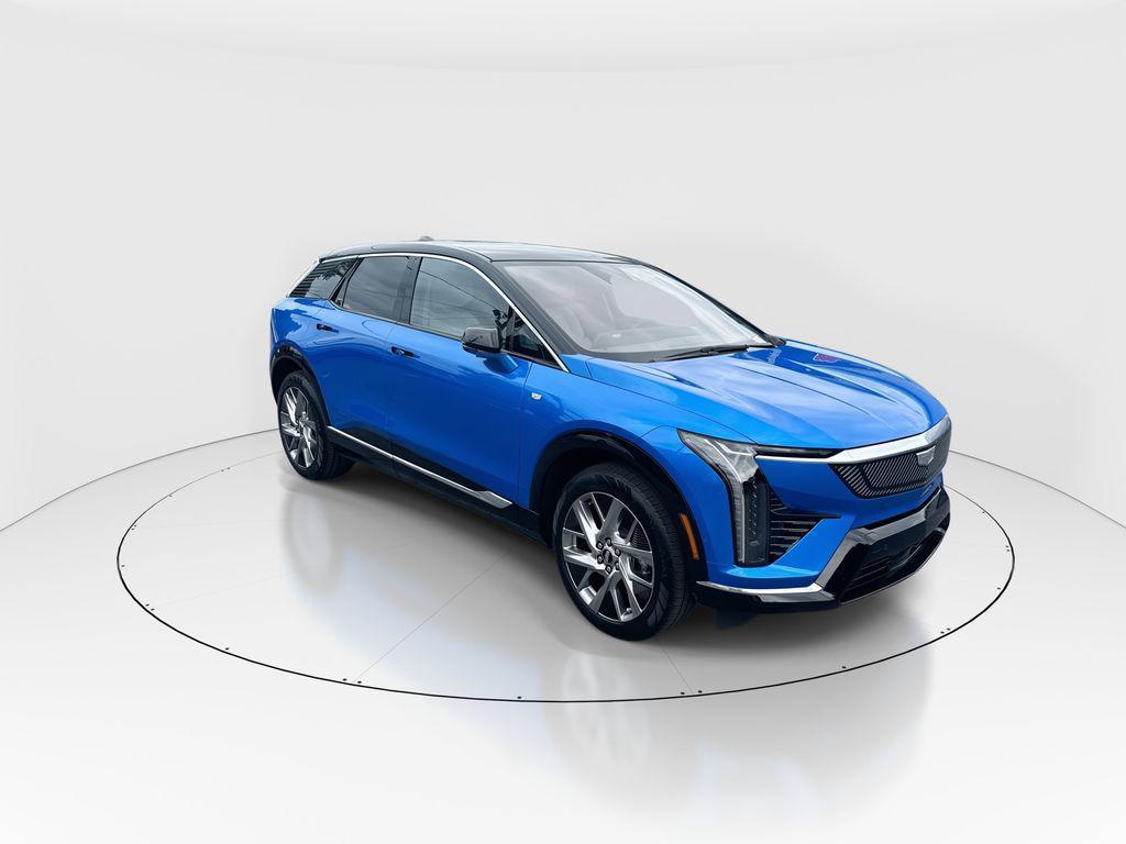 used 2025 Cadillac OPTIQ car, priced at $37,972