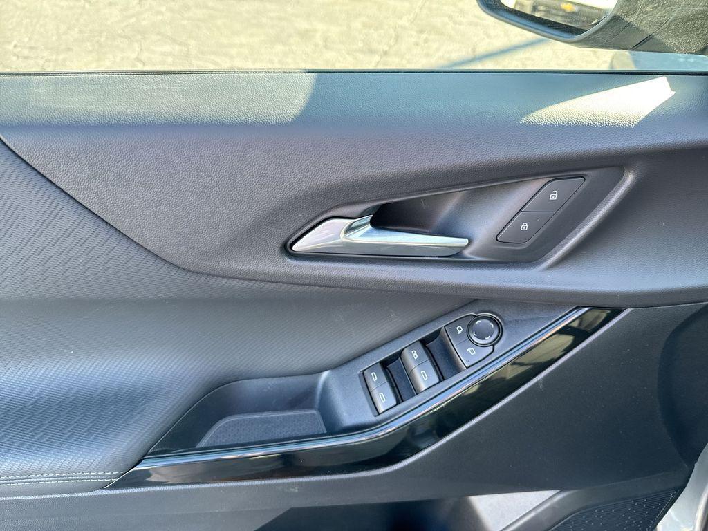 new 2026 Chevrolet Equinox car, priced at $31,947