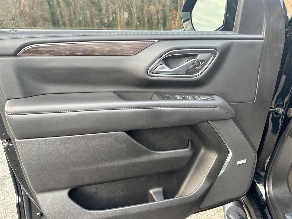 used 2022 Chevrolet Tahoe car, priced at $49,990