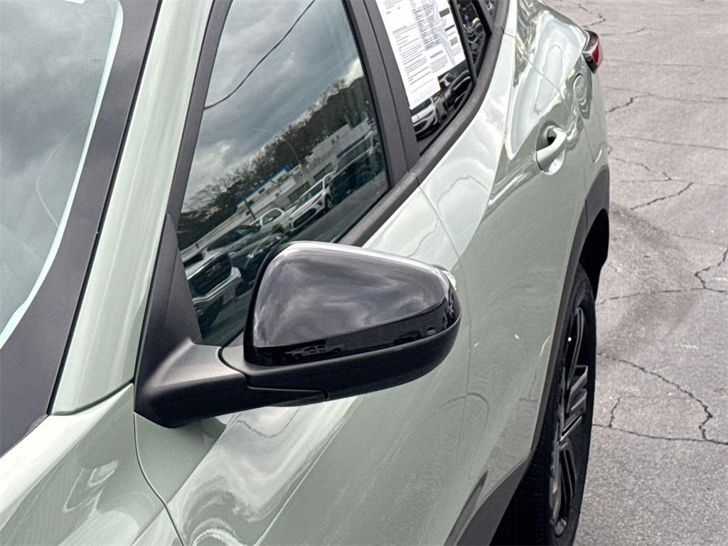 used 2025 Chevrolet Trax car, priced at $23,922
