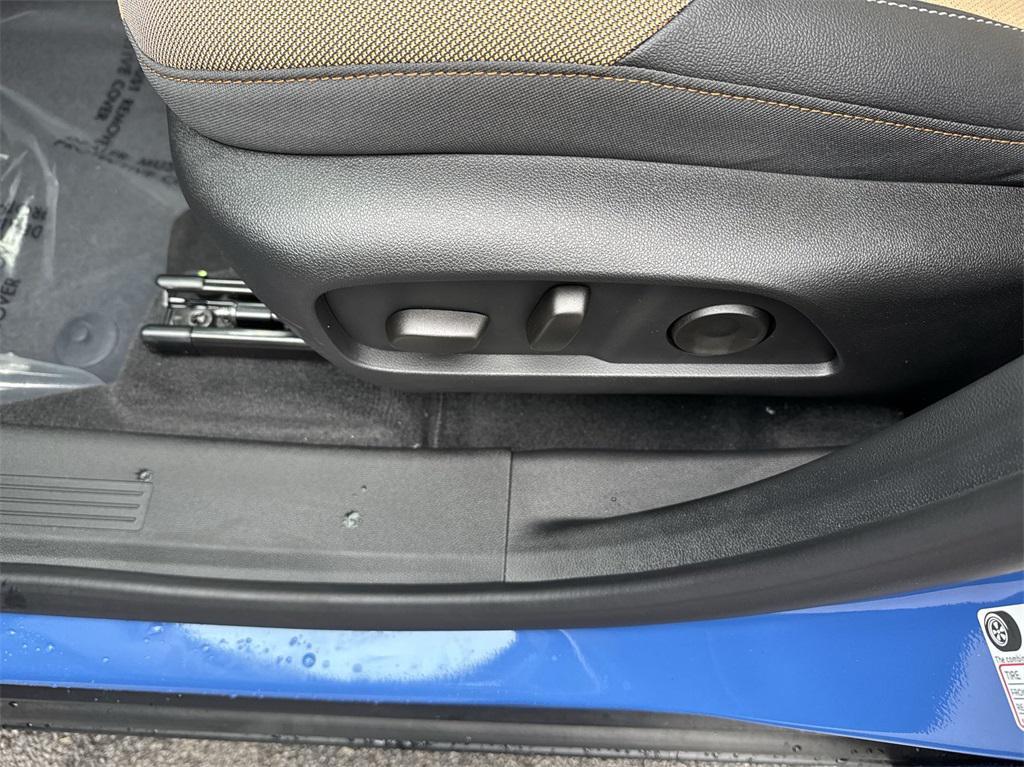 new 2025 Chevrolet Equinox car, priced at $34,146