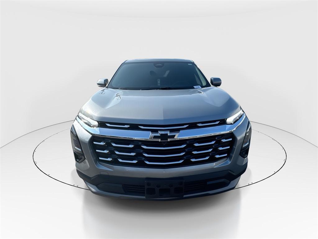 used 2025 Chevrolet Equinox car, priced at $23,621