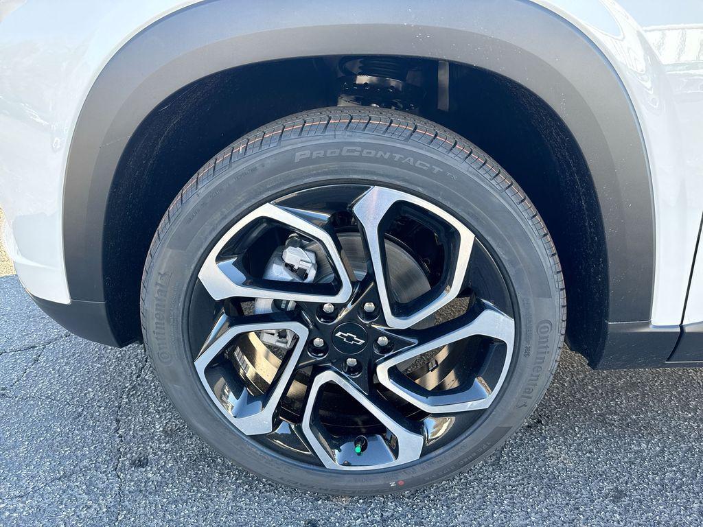 new 2026 Chevrolet Trax car, priced at $27,289