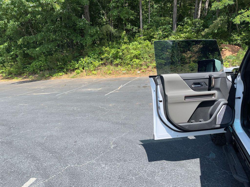 used 2025 GMC HUMMER EV Pickup car, priced at $64,972