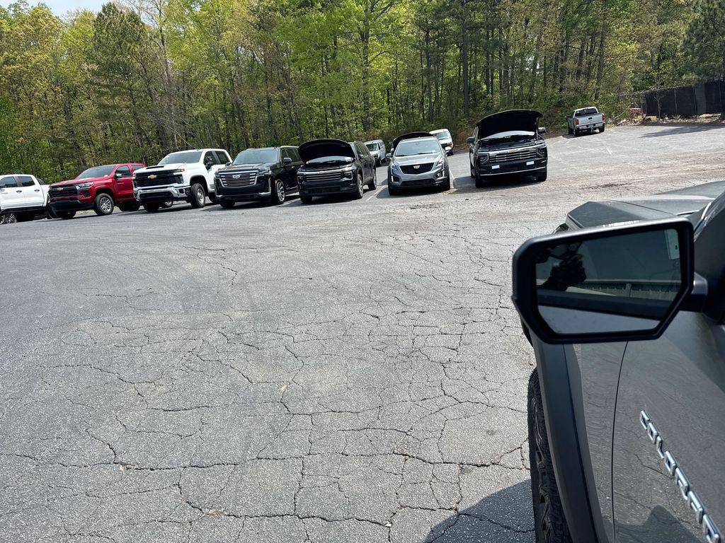 new 2026 Chevrolet Colorado car, priced at $44,192