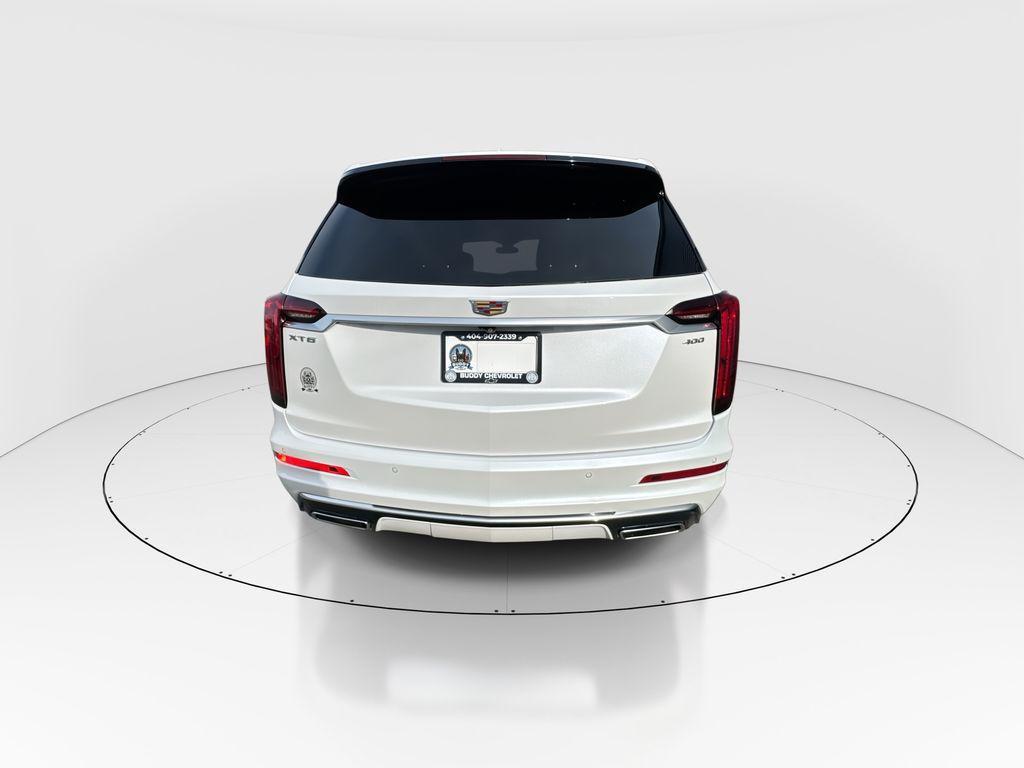 used 2024 Cadillac XT6 car, priced at $37,407
