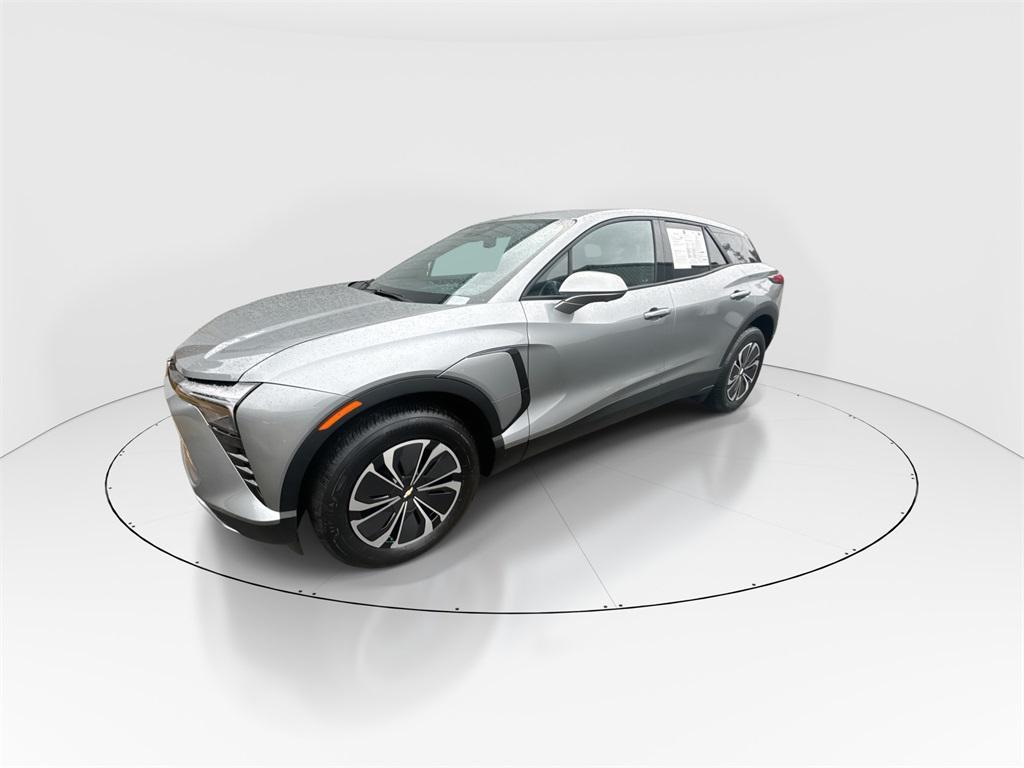 new 2025 Chevrolet Blazer EV car, priced at $45,290