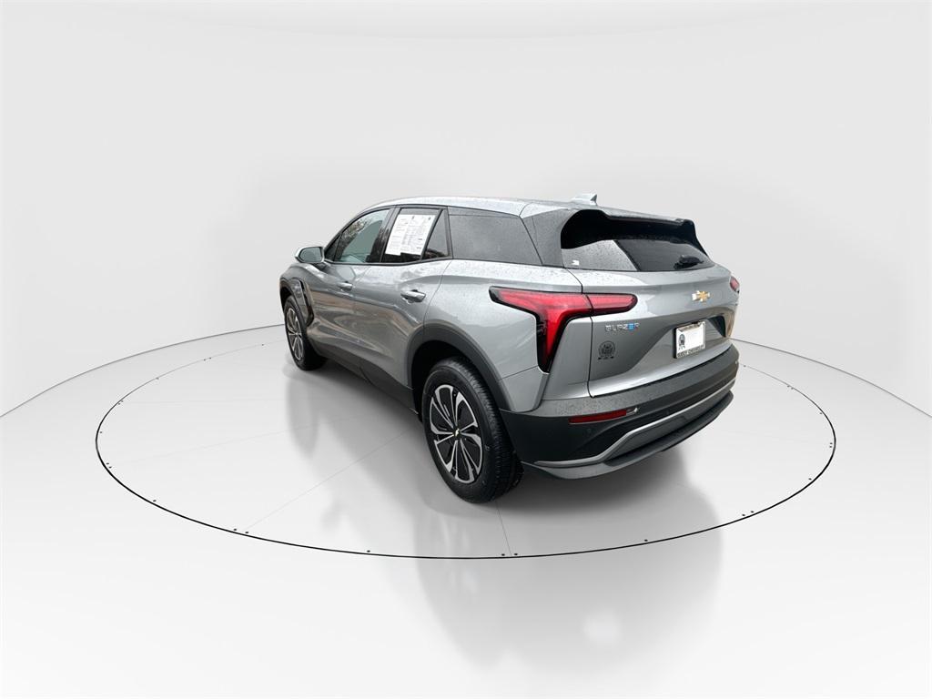 new 2025 Chevrolet Blazer EV car, priced at $45,290