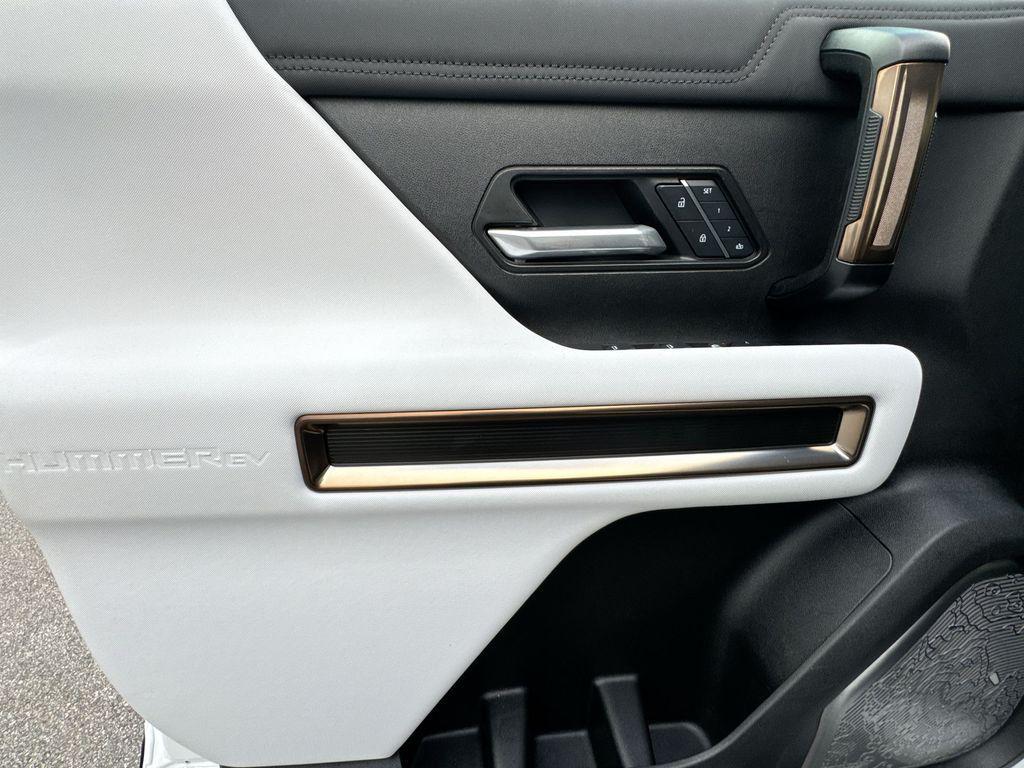 used 2025 GMC HUMMER EV SUV car, priced at $69,976