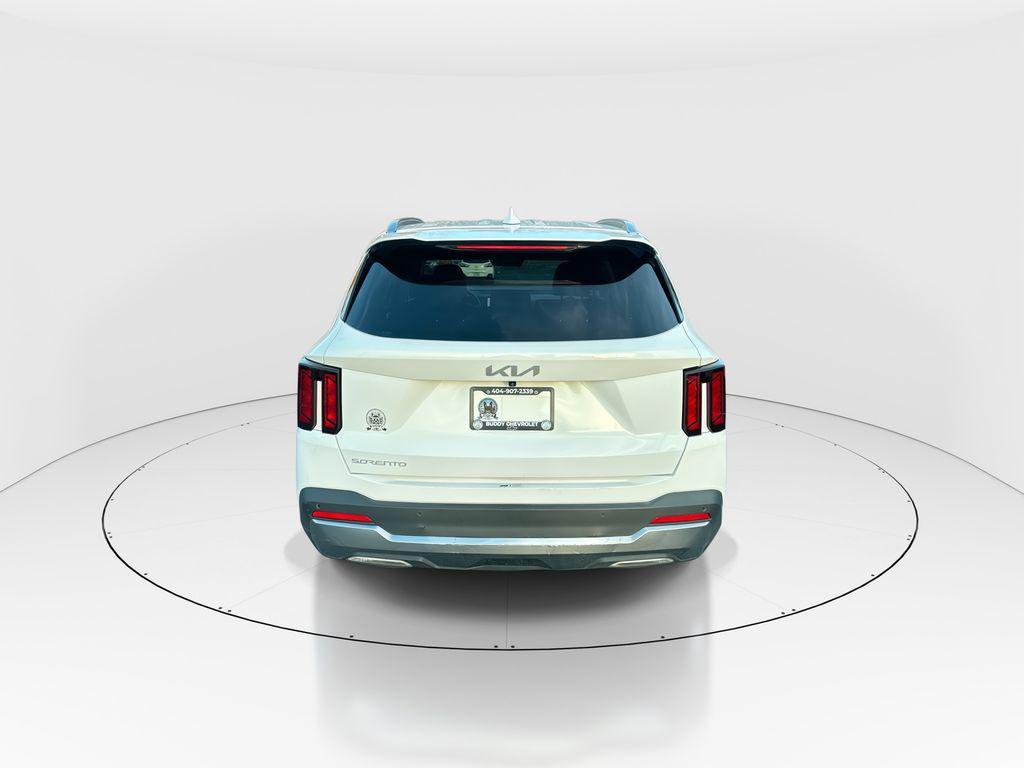 used 2024 Kia Sorento car, priced at $23,993