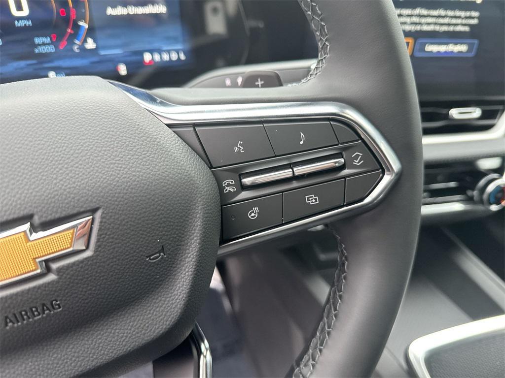 new 2026 Chevrolet Equinox car, priced at $32,087