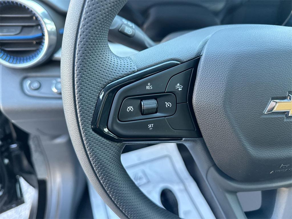 new 2026 Chevrolet Trax car, priced at $25,956