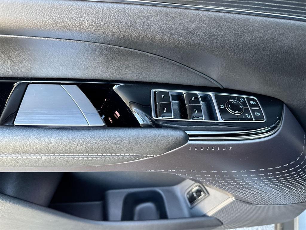 used 2025 Cadillac LYRIQ car, priced at $44,166