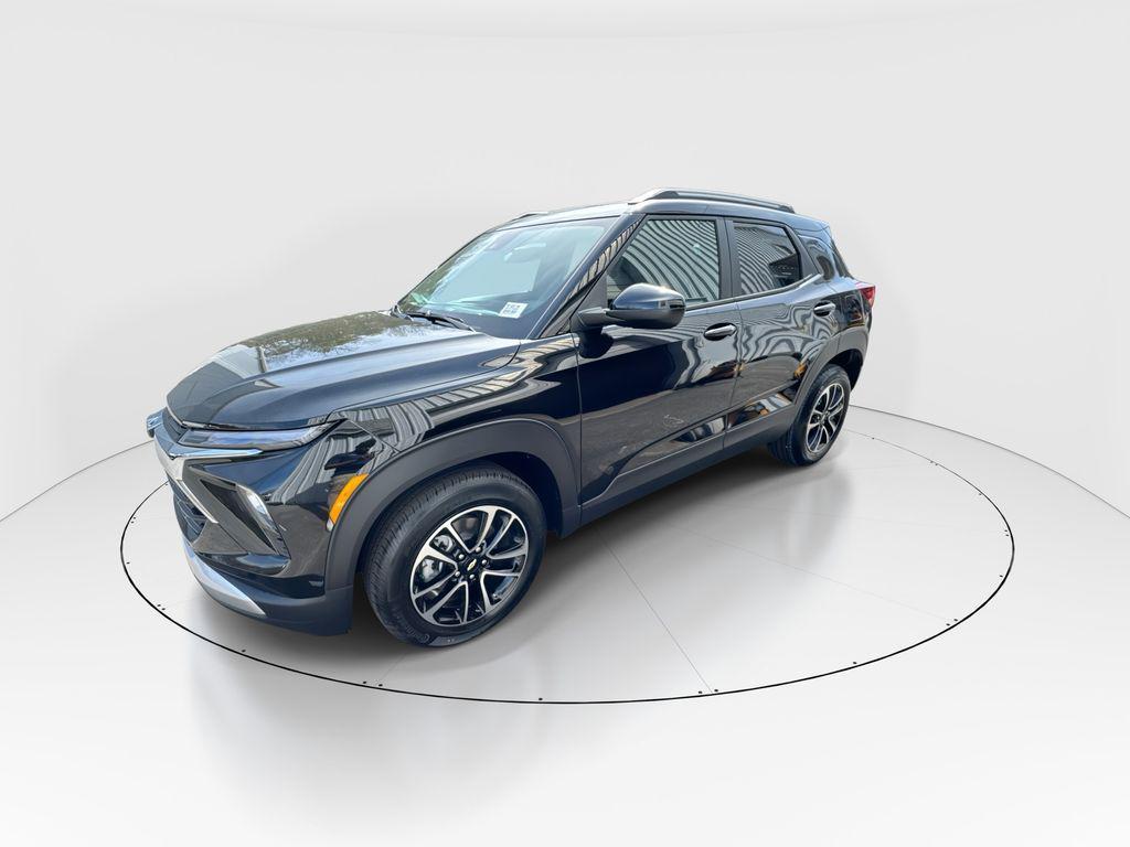 new 2026 Chevrolet TrailBlazer car, priced at $28,181