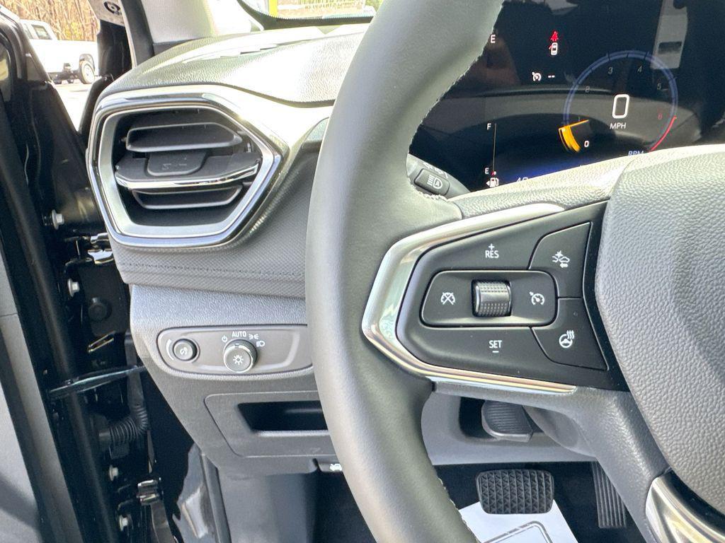 new 2026 Chevrolet TrailBlazer car, priced at $28,181