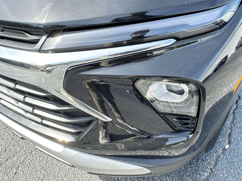 new 2026 Chevrolet TrailBlazer car, priced at $28,181