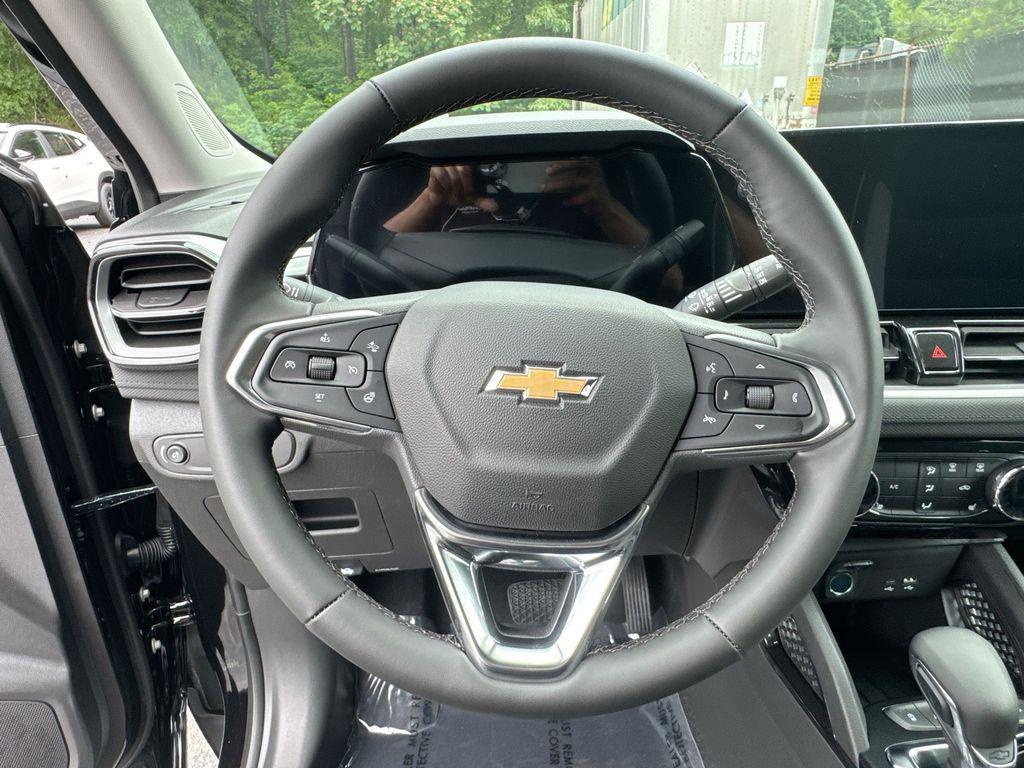 new 2026 Chevrolet TrailBlazer car, priced at $27,681