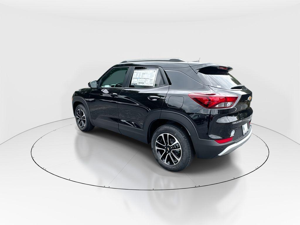 new 2026 Chevrolet TrailBlazer car, priced at $27,681