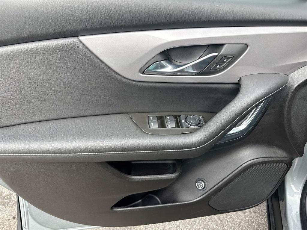 used 2023 Chevrolet Blazer car, priced at $25,990