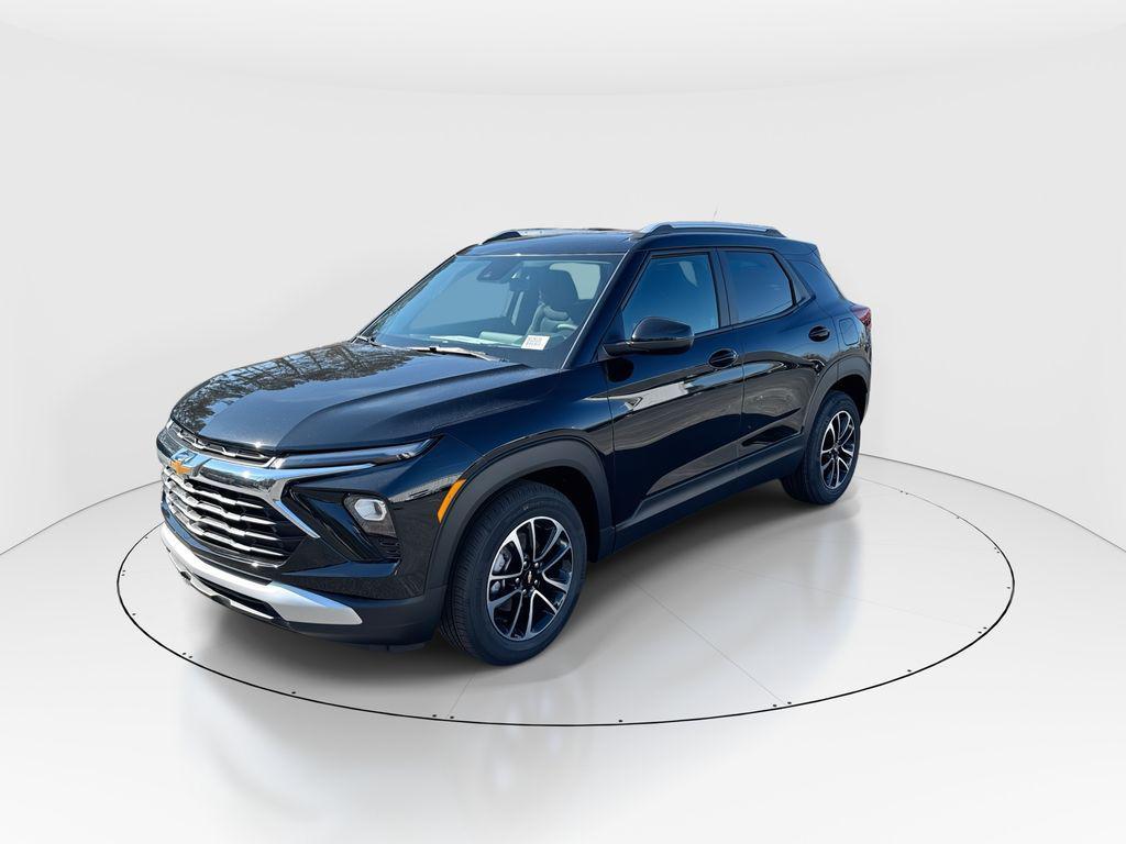 new 2026 Chevrolet TrailBlazer car, priced at $28,681