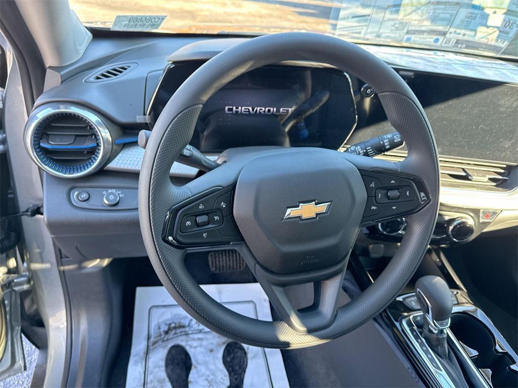 new 2026 Chevrolet Trax car, priced at $25,124