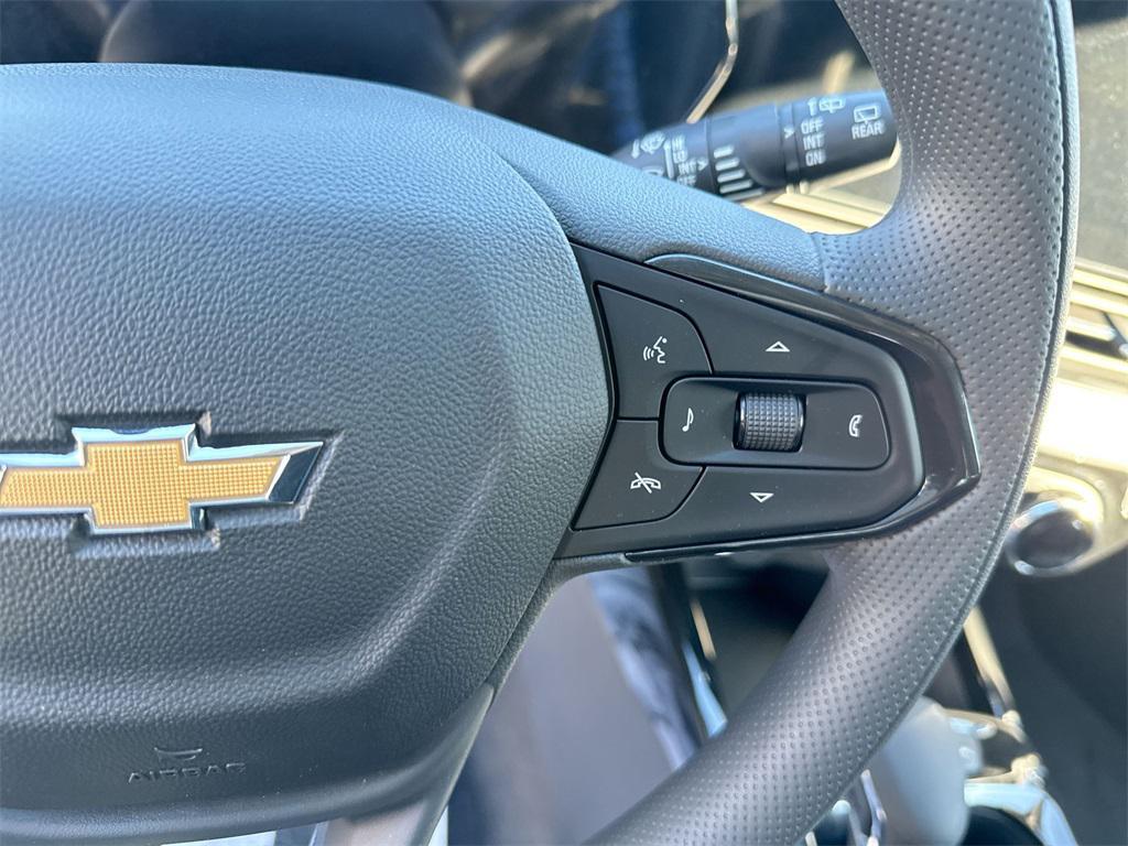 new 2026 Chevrolet Trax car, priced at $25,124