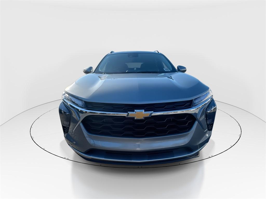 new 2026 Chevrolet Trax car, priced at $25,124