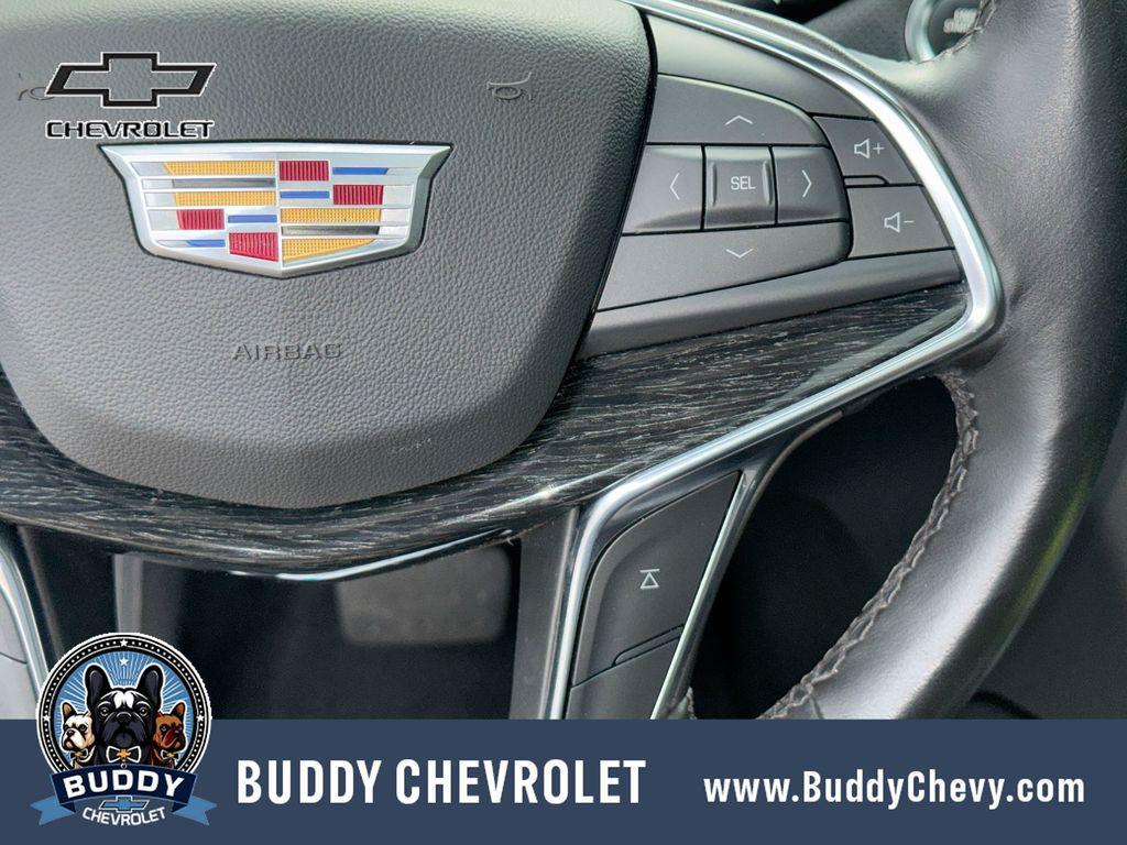 used 2023 Cadillac XT5 car, priced at $30,463