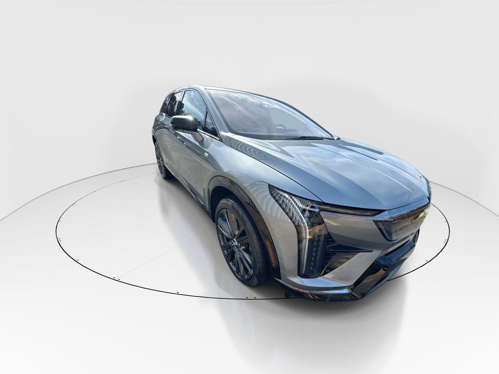 used 2025 Cadillac OPTIQ car, priced at $39,887