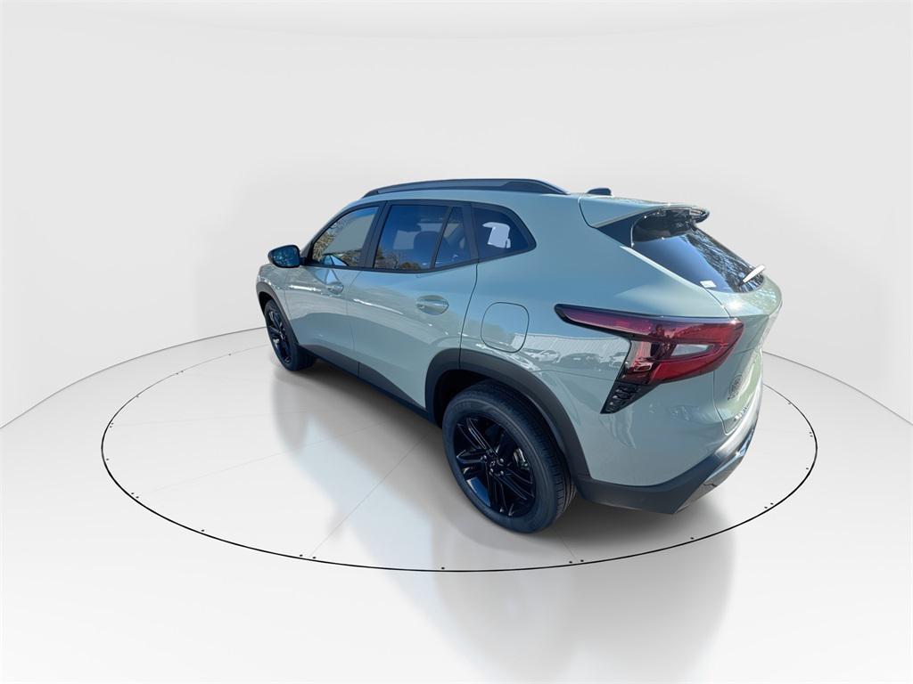 new 2026 Chevrolet Trax car, priced at $27,289