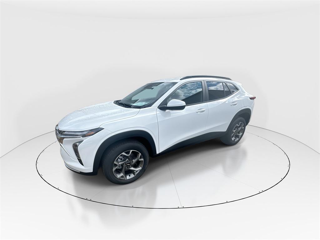 new 2026 Chevrolet Trax car, priced at $25,124