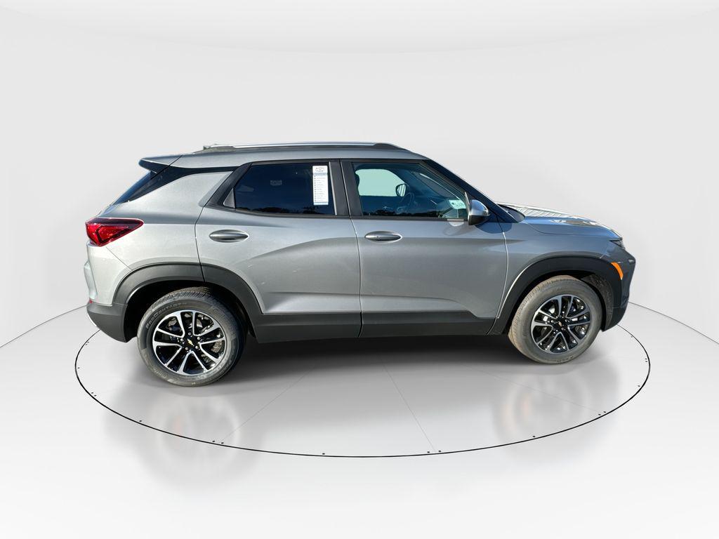 new 2026 Chevrolet TrailBlazer car, priced at $28,681