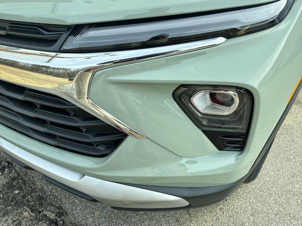 new 2026 Chevrolet TrailBlazer car, priced at $28,681
