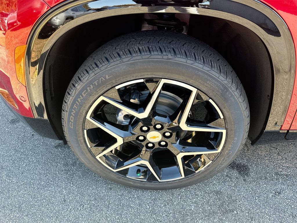 new 2026 Chevrolet Traverse car, priced at $54,490