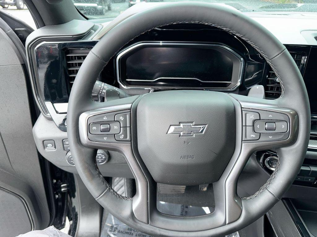 used 2025 Chevrolet Silverado 1500 car, priced at $60,954